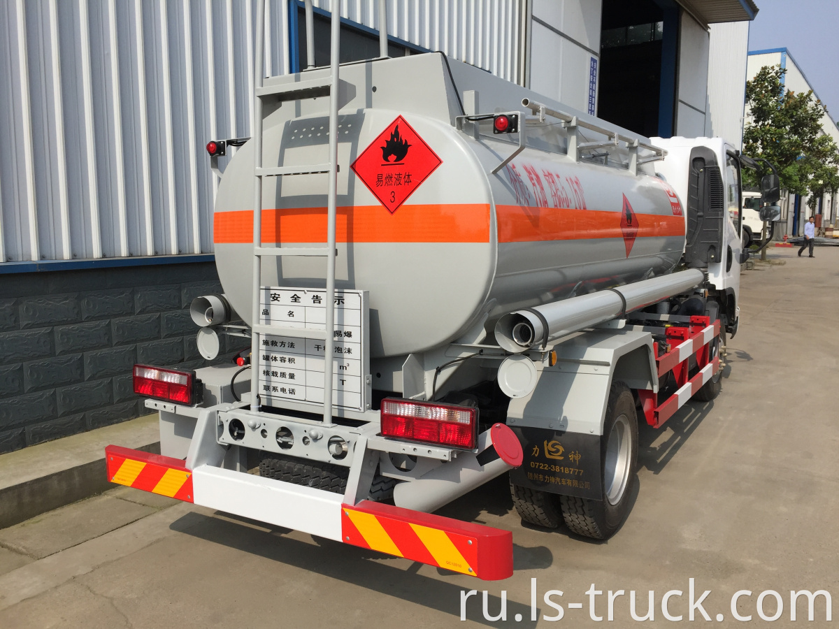 FAW 2 Axles Fuel Delivery Tanker Tank Truck Fuel Tanker